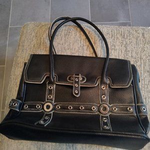 Daisy Fuentes Black Handbag